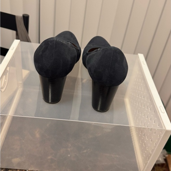 Naturalizer Navy Women's Heels - Picture 3 of 3